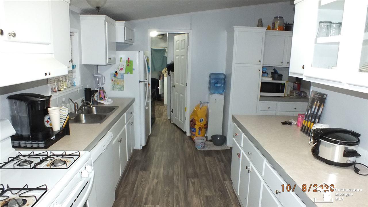 321 Rudbeckia Court Erie, MI 48133 - Photo 6 of 15 Gallery Image 6