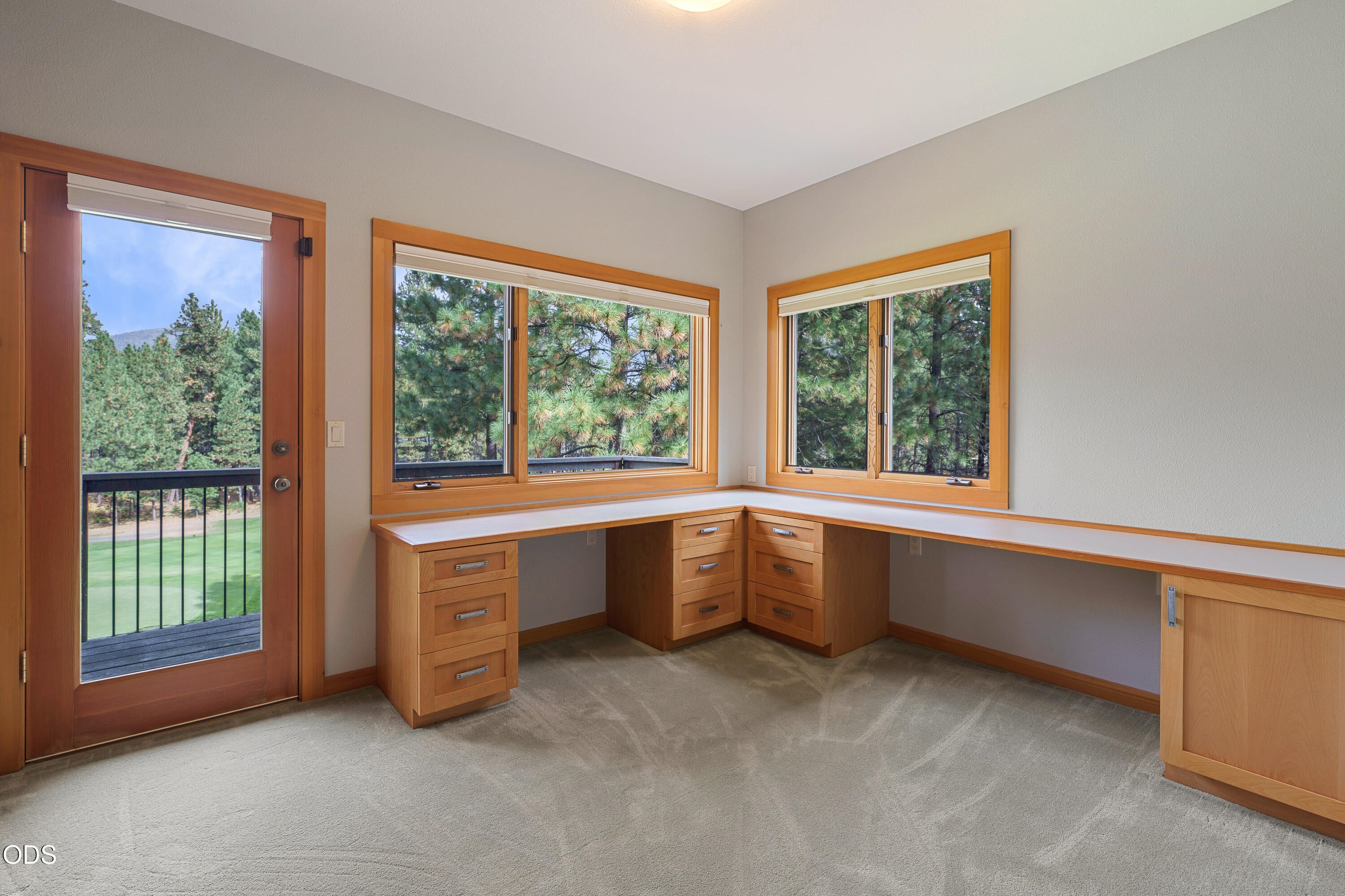 13402 Anapholis, Unit 304 Black Butte Ranch, OR 97759 - Photo 52 of 98 Gallery Image 52
