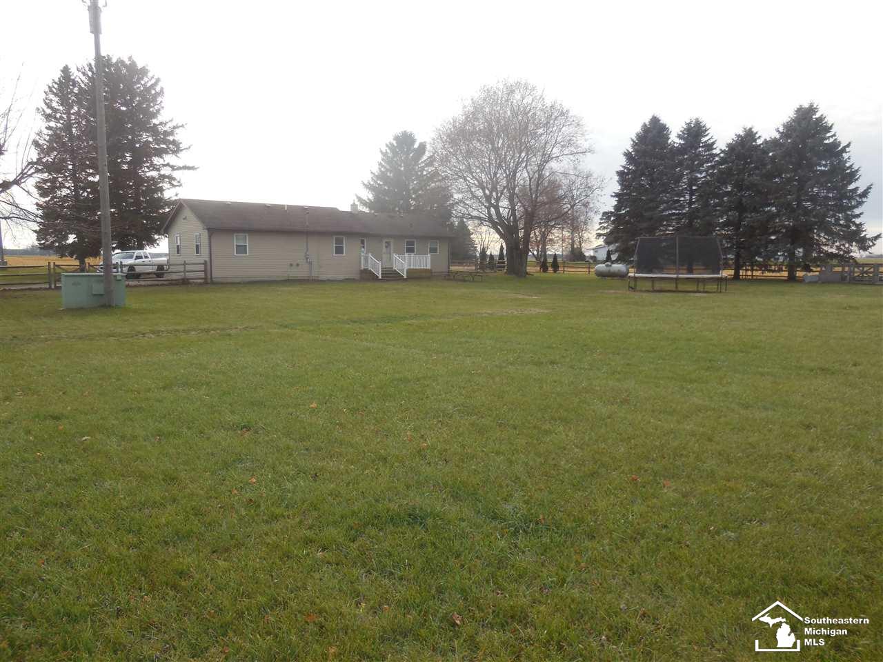 17020 Morocco Road Petersburg, MI 49270 - Photo 35 of 38