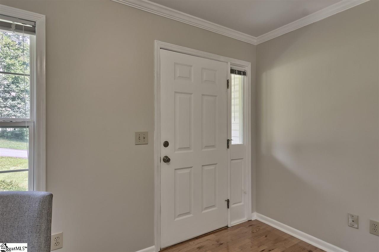 204 Rochester Road Easley, SC 29640 - Photo 5 of 33 Gallery Image 5