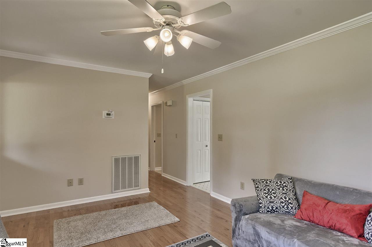 204 Rochester Road Easley, SC 29640 - Photo 9 of 33 Gallery Image 9