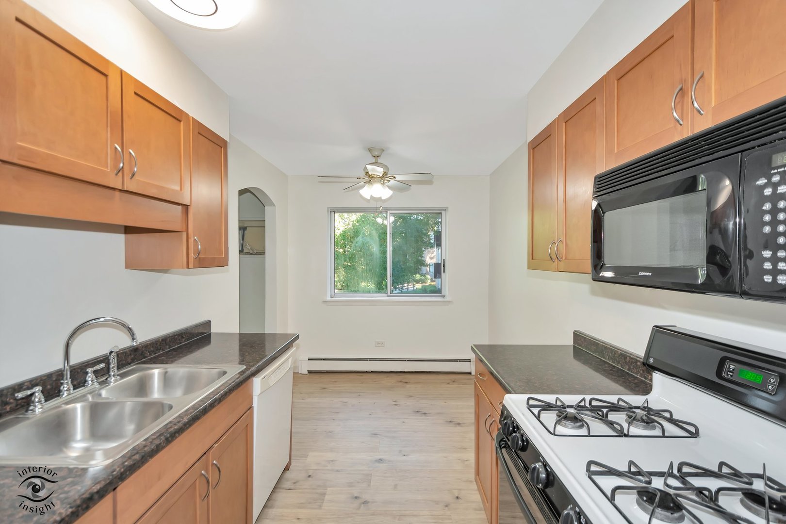 1311 South Finley Road, Unit 218 Lombard, IL 60148 - Photo 7 of 20 Gallery Image 7