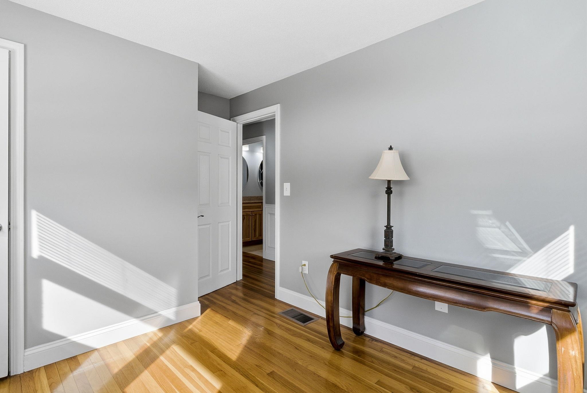 29 Nottingham Drive Nashua, NH 03062 - Photo 31 of 44