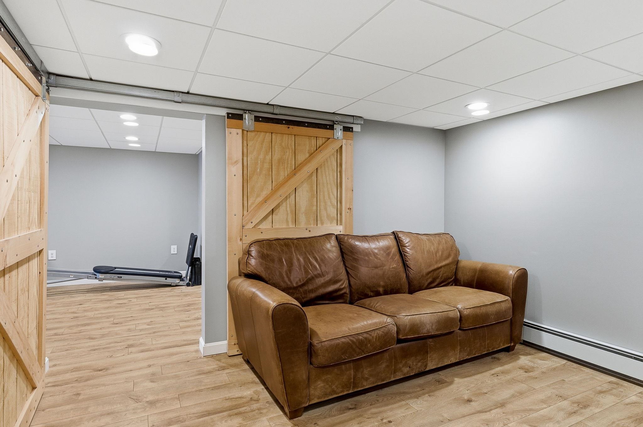 29 Nottingham Drive Nashua, NH 03062 - Photo 33 of 44