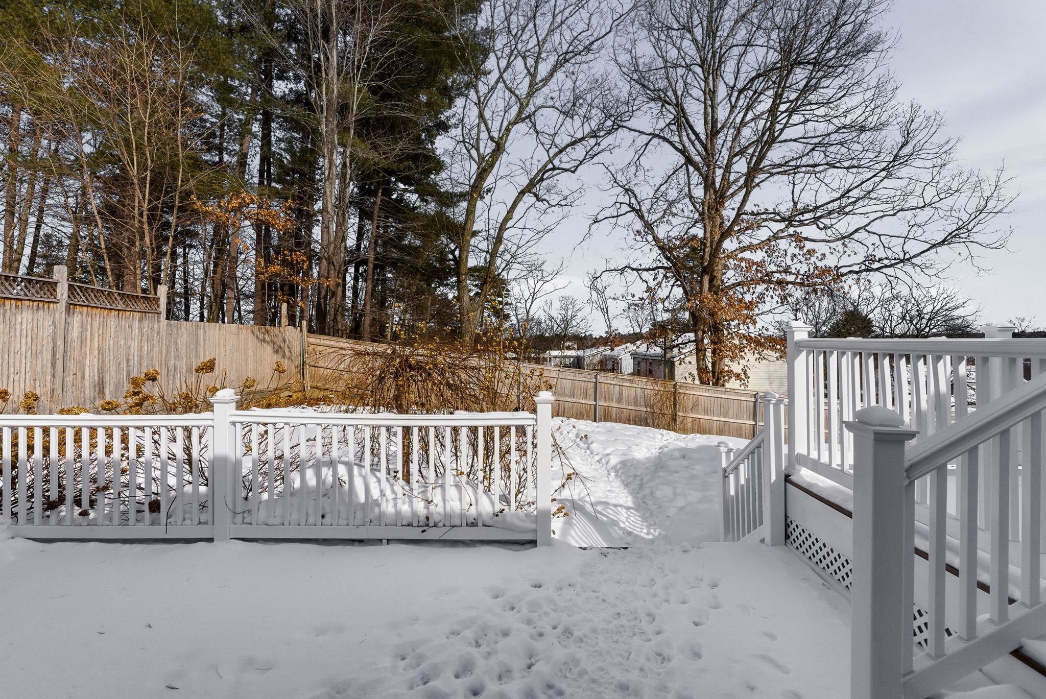 29 Nottingham Drive Nashua, NH 03062 - Photo 43 of 44