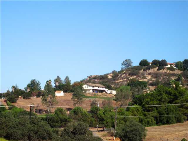 12650 Choctow Ridge Road Valley Center, CA 92082 - Photo 3 of 25