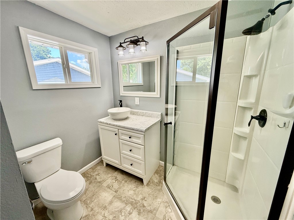 3512 Ravina Park Road Decatur, IL 62526 - Photo 13 of 24