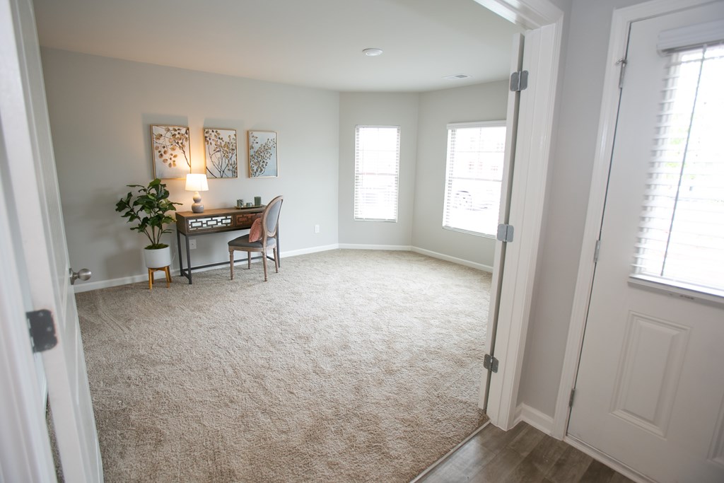 106 Tudor Way Point Senoia, GA 30276 - Photo 4 of 41