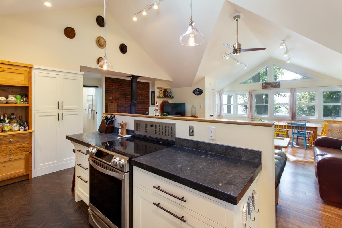 4155 West Shore Road Isle La Motte, VT 05463 - Photo 18 of 60