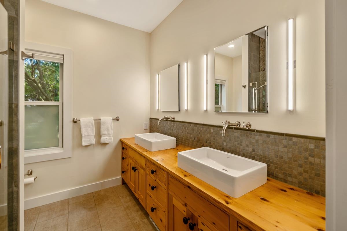 4155 West Shore Road Isle La Motte, VT 05463 - Photo 31 of 60