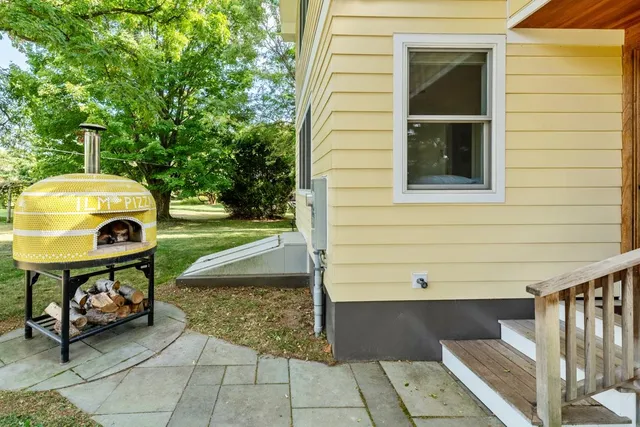 $949,000 | 4155 West Shore Road, Isle La Motte, VT 05463