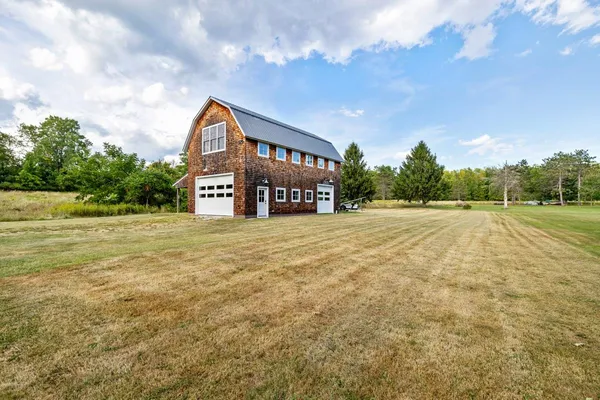 $949,000 | 4155 West Shore Road, Isle La Motte, VT 05463