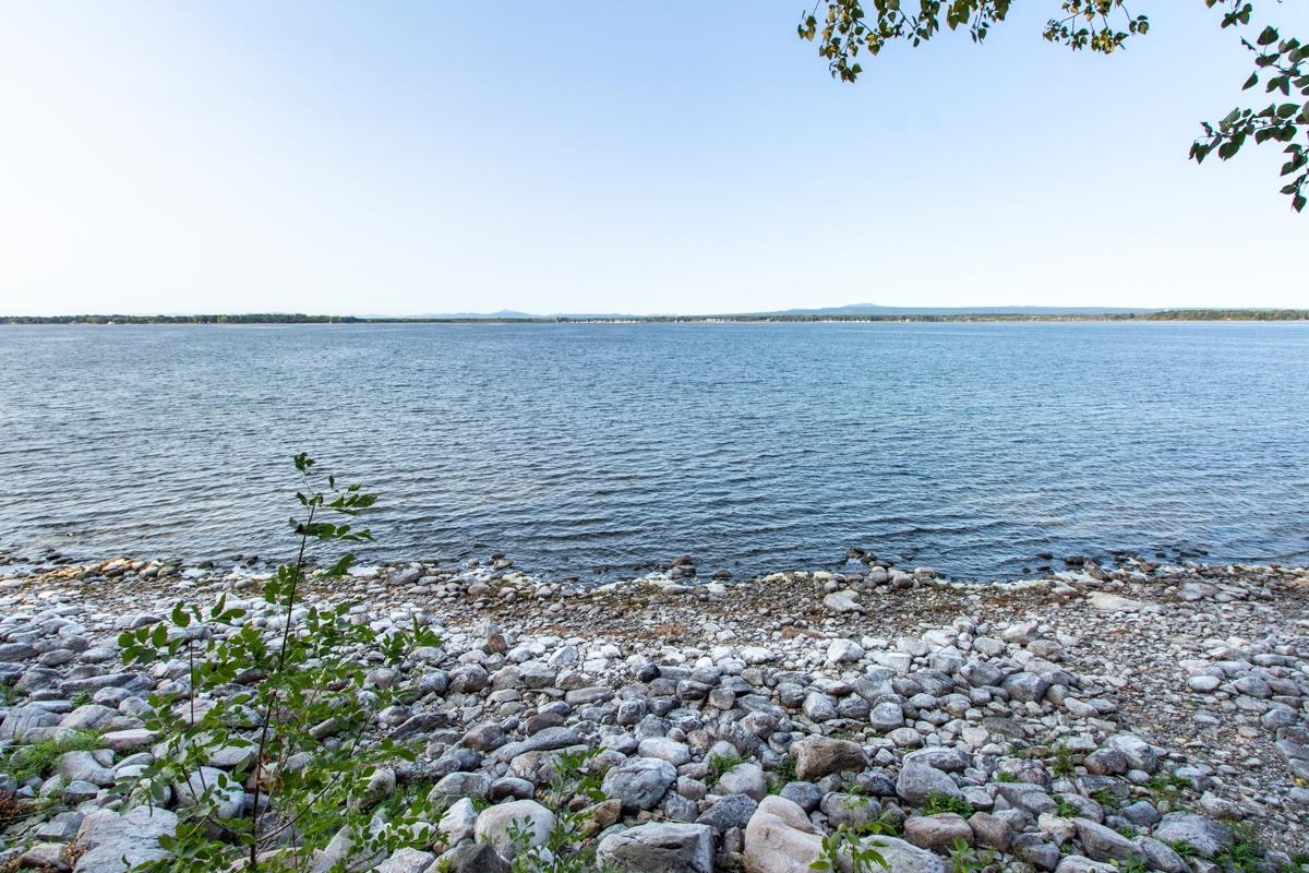 4155 West Shore Road Isle La Motte, VT 05463 - Photo 10 of 60