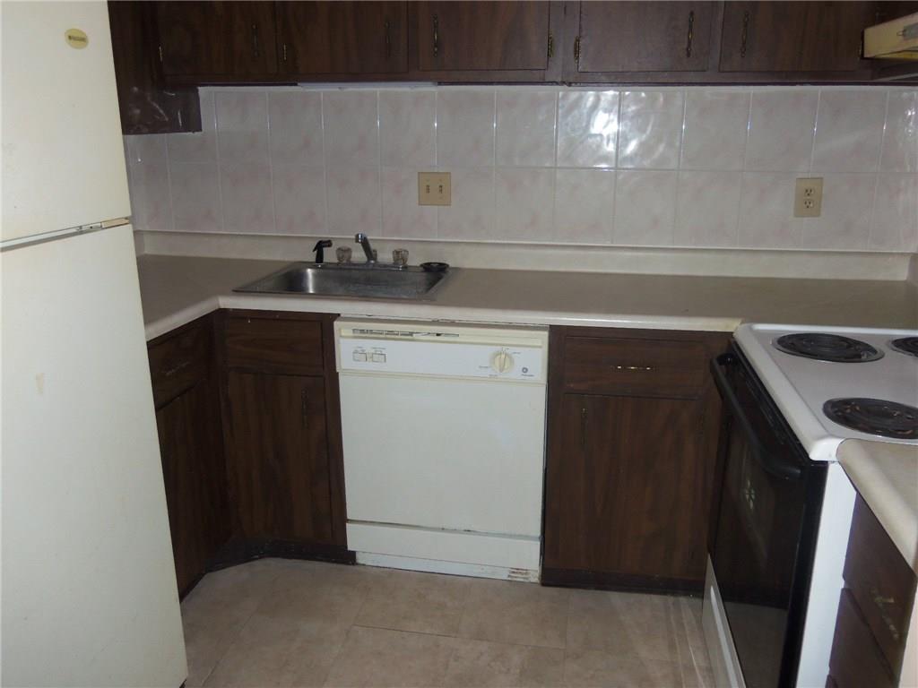 613 Villa Road, Unit E Springfield, OH 45503 - Photo 10 of 14