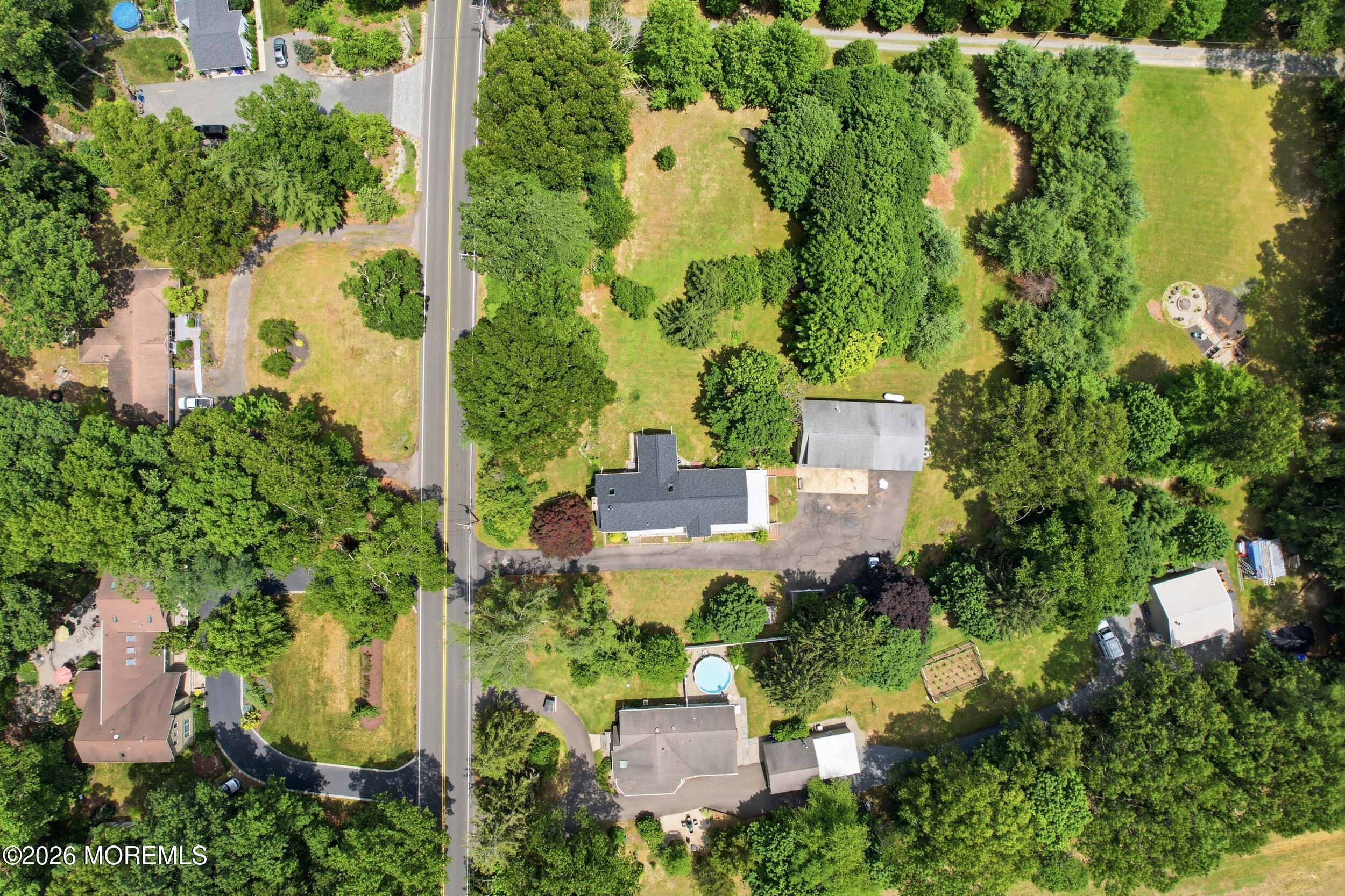 365 Stagecoach Road Millstone Township, NJ 08510 - Photo 36 of 39 25_dji_0545