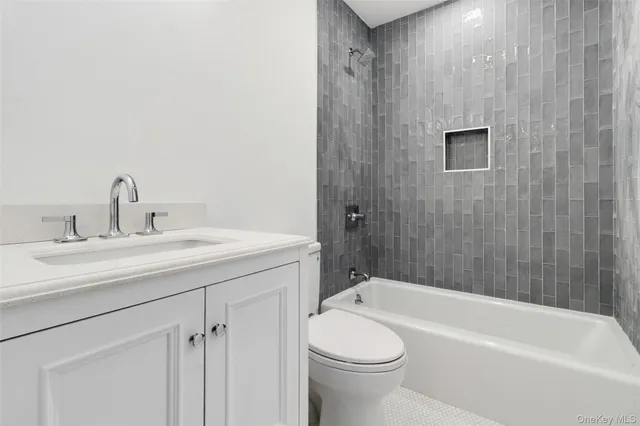 $6,250 | 91-93 Henry Avenue, Unit 93, Harrison, NY 10528