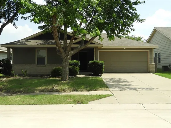 $1,995 | 9513 George Bush Drive, McKinney, TX 75072