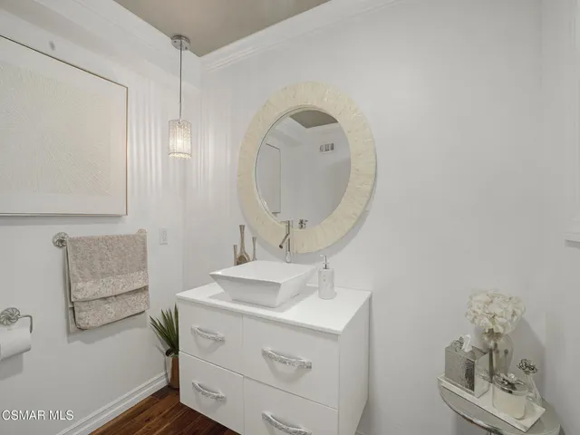 $12,000 | 19410 Shenango Drive, Tarzana, CA 91356