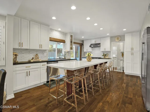 $12,000 | 19410 Shenango Drive, Tarzana, CA 91356