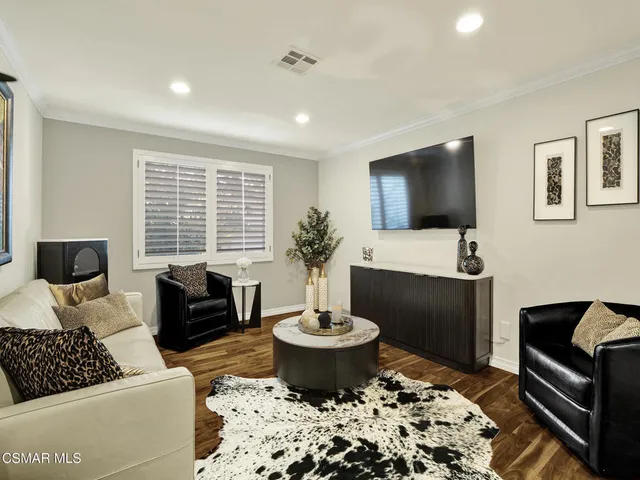 $12,000 | 19410 Shenango Drive, Tarzana, CA 91356