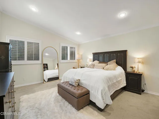 $12,000 | 19410 Shenango Drive, Tarzana, CA 91356