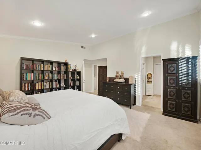 $12,000 | 19410 Shenango Drive, Tarzana, CA 91356