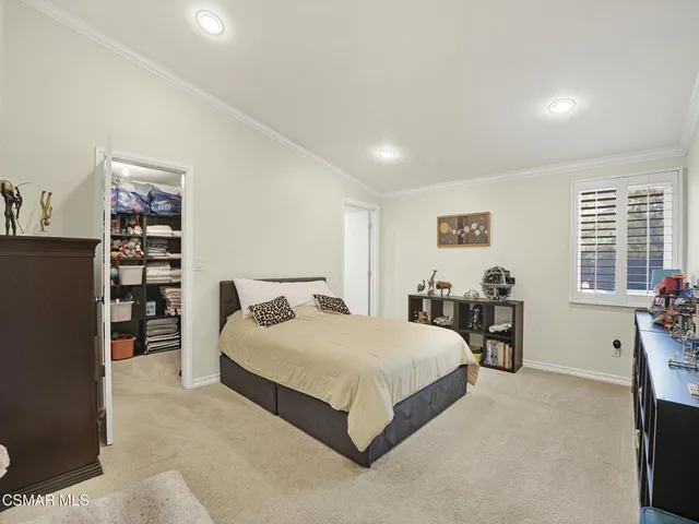 $12,000 | 19410 Shenango Drive, Tarzana, CA 91356