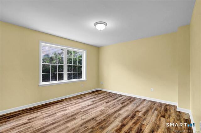 220 Alder Street Waterbury, CT 06708 - Photo 3 of 23