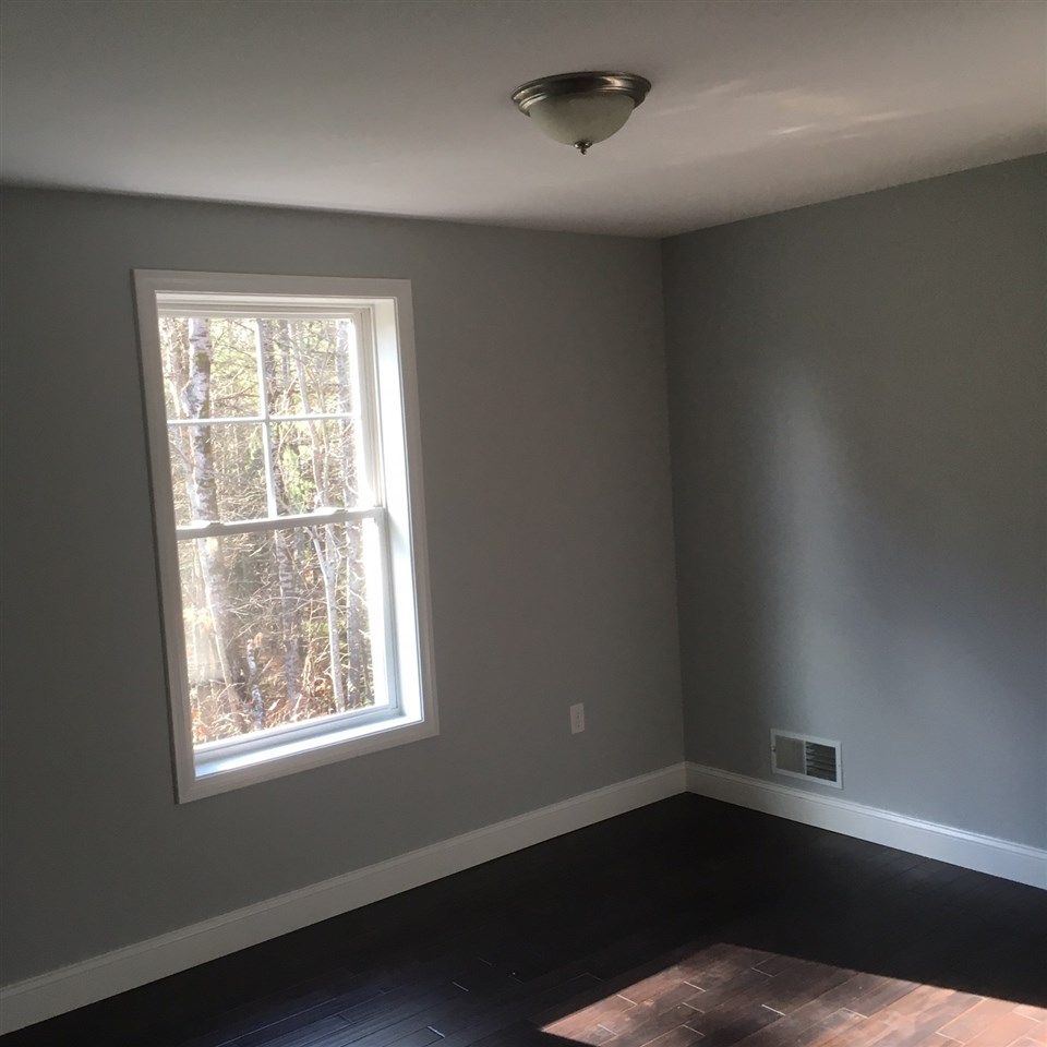 82 Hoit Road Concord, NH 03301 - Photo 19 of 23