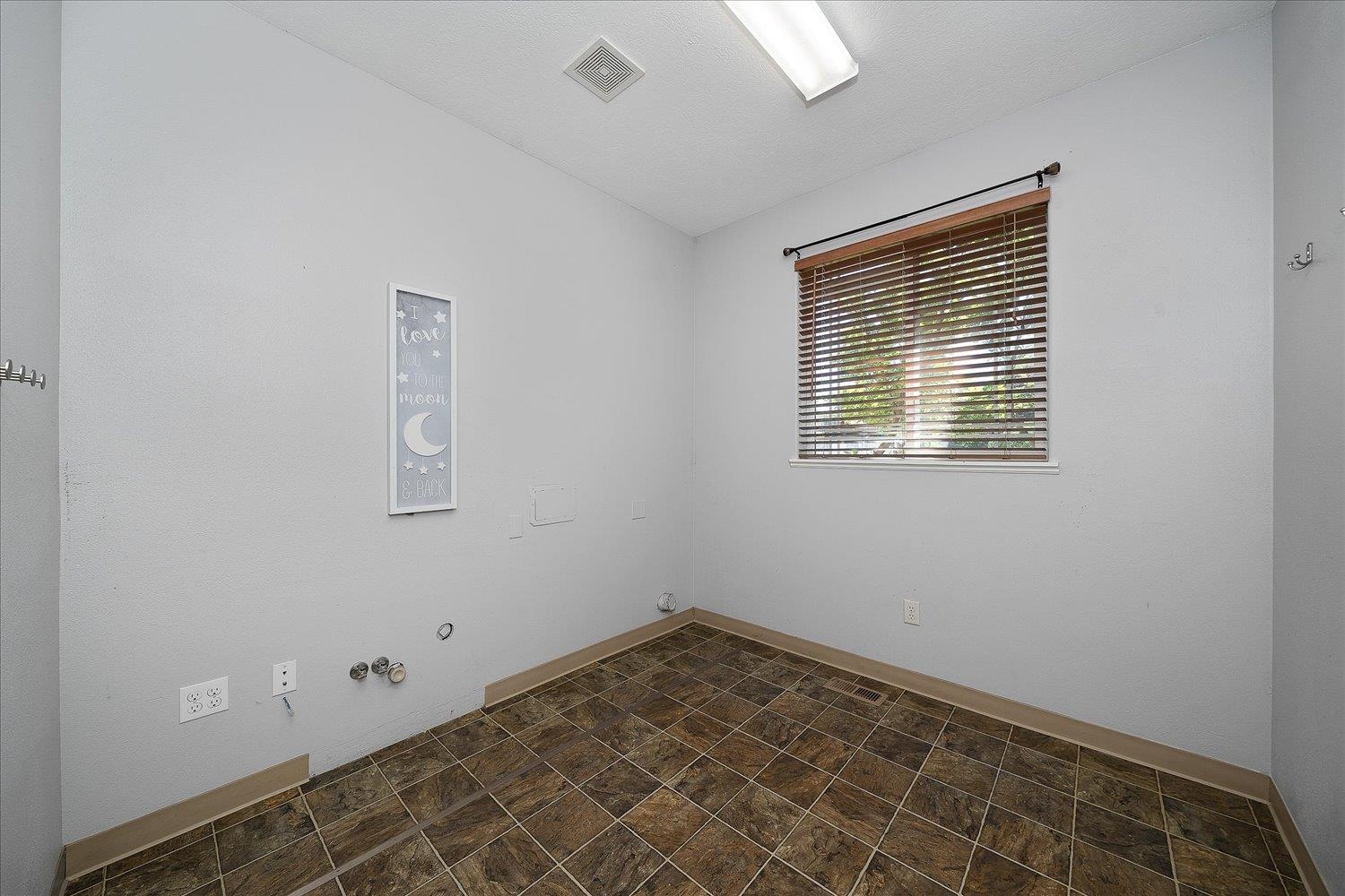 1509 North Arties Road Spokane Valley, WA 99016 - Photo 22 of 48 Gallery Image 22