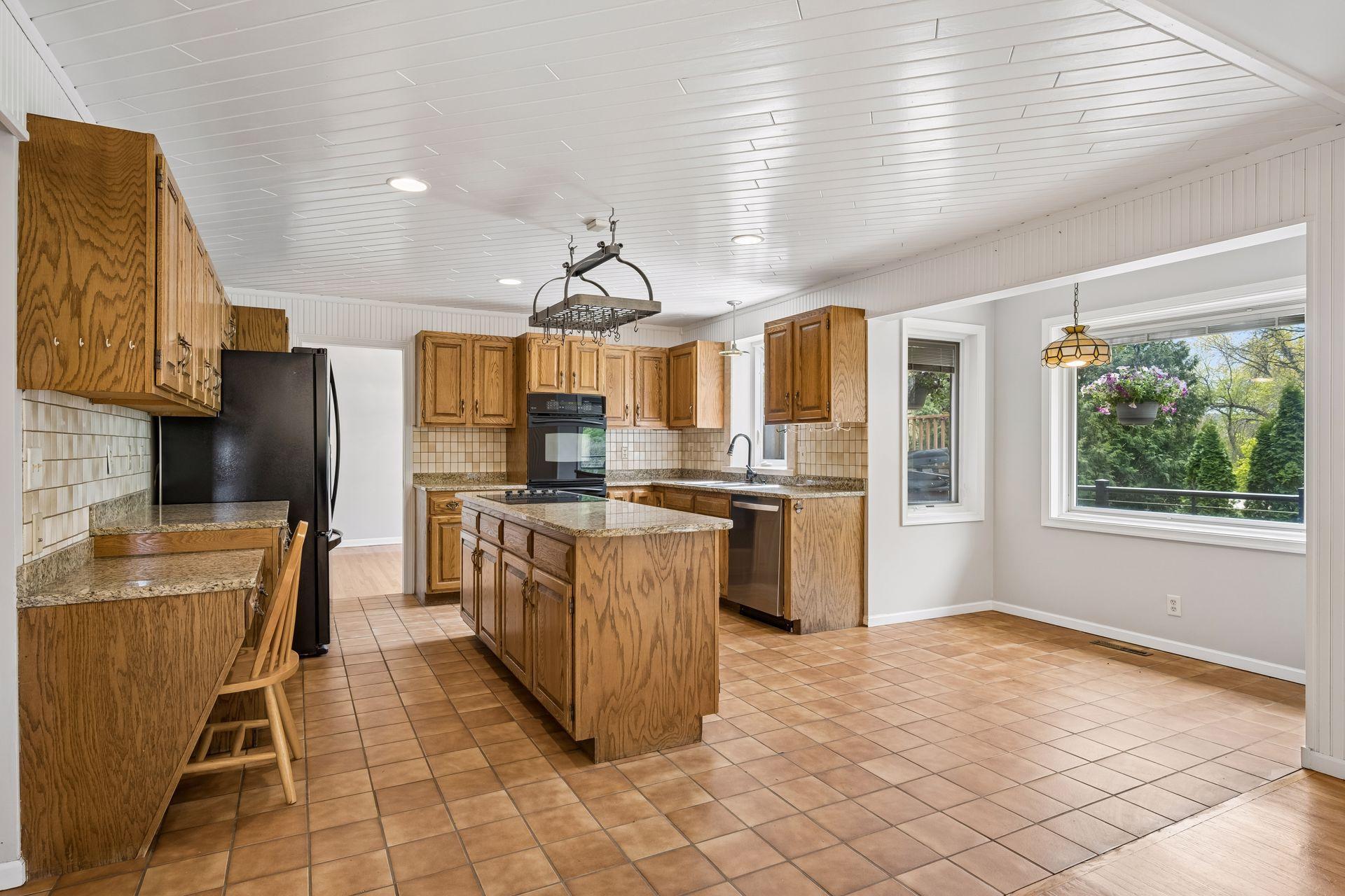 3895 Independence Road Independence, MN 55359 - Photo 11 of 66