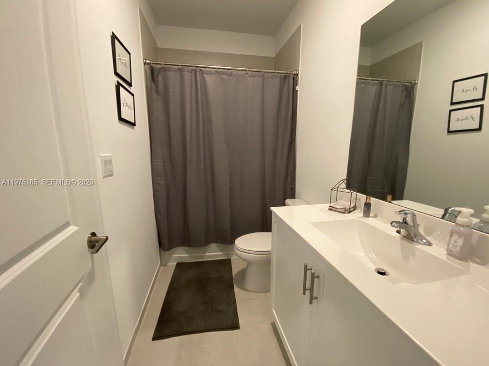 28704 Southwest 133rd Court Homestead, FL 33033 - Photo 12 of 25 Bath #3