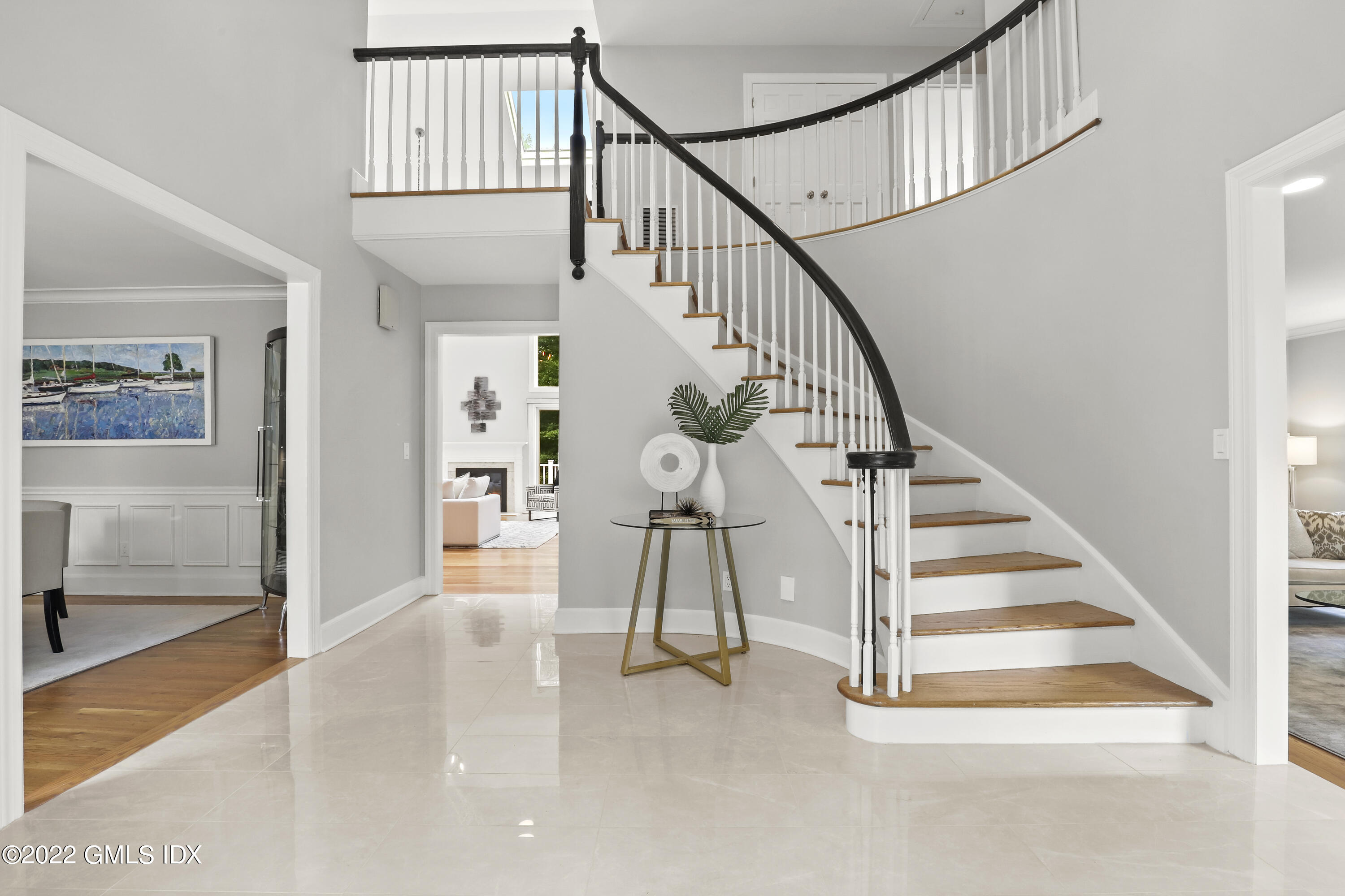 4 Juniper Hill Road Greenwich, CT 06830 - Photo 4 of 54 a view of entryway