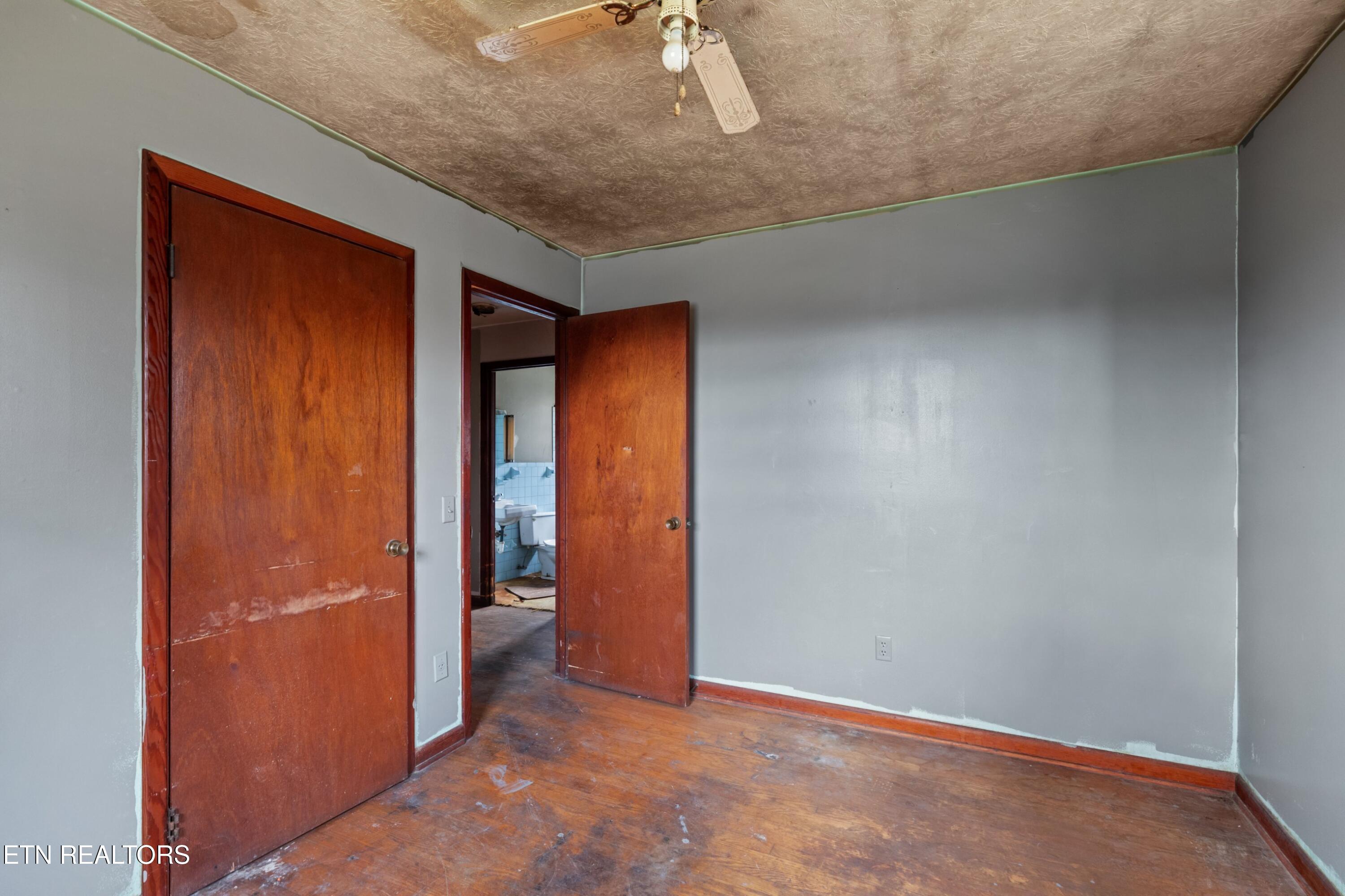 4996 St Paul Road Morristown, TN 37813 - Photo 13 of 38 015-4996SaintPaulRoad-Morristown-TN-3781