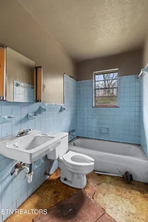 $250,000 | 4996 St Paul Road, Morristown, TN 37813