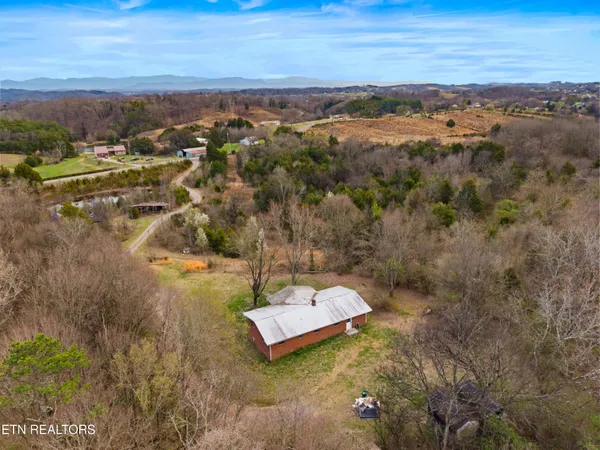 $250,000 | 4996 St Paul Road, Morristown, TN 37813