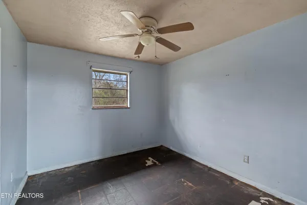 $250,000 | 4996 St Paul Road, Morristown, TN 37813