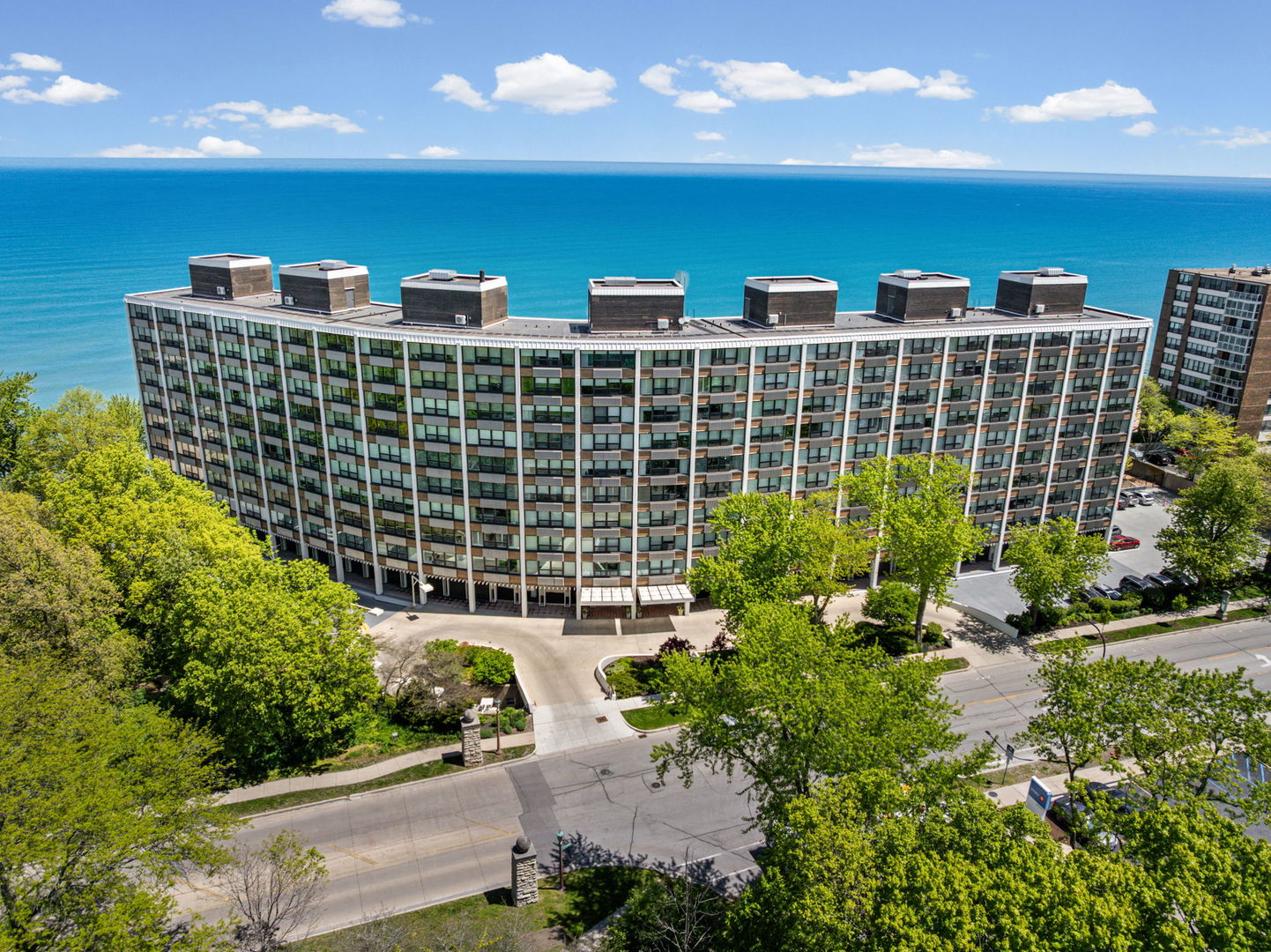 1630 Sheridan Road, Unit 10A Wilmette, IL 60091 - Photo 1 of 27