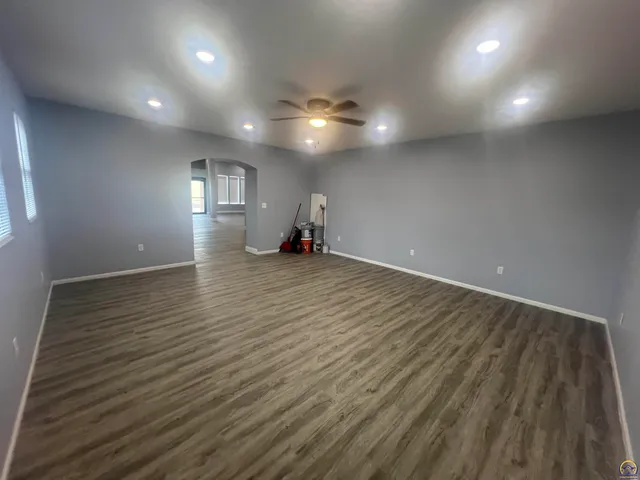 $182,500 | 403 Main Street, Gridley, KS 66852