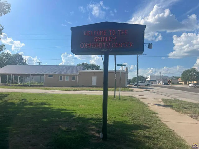 $182,500 | 403 Main Street, Gridley, KS 66852