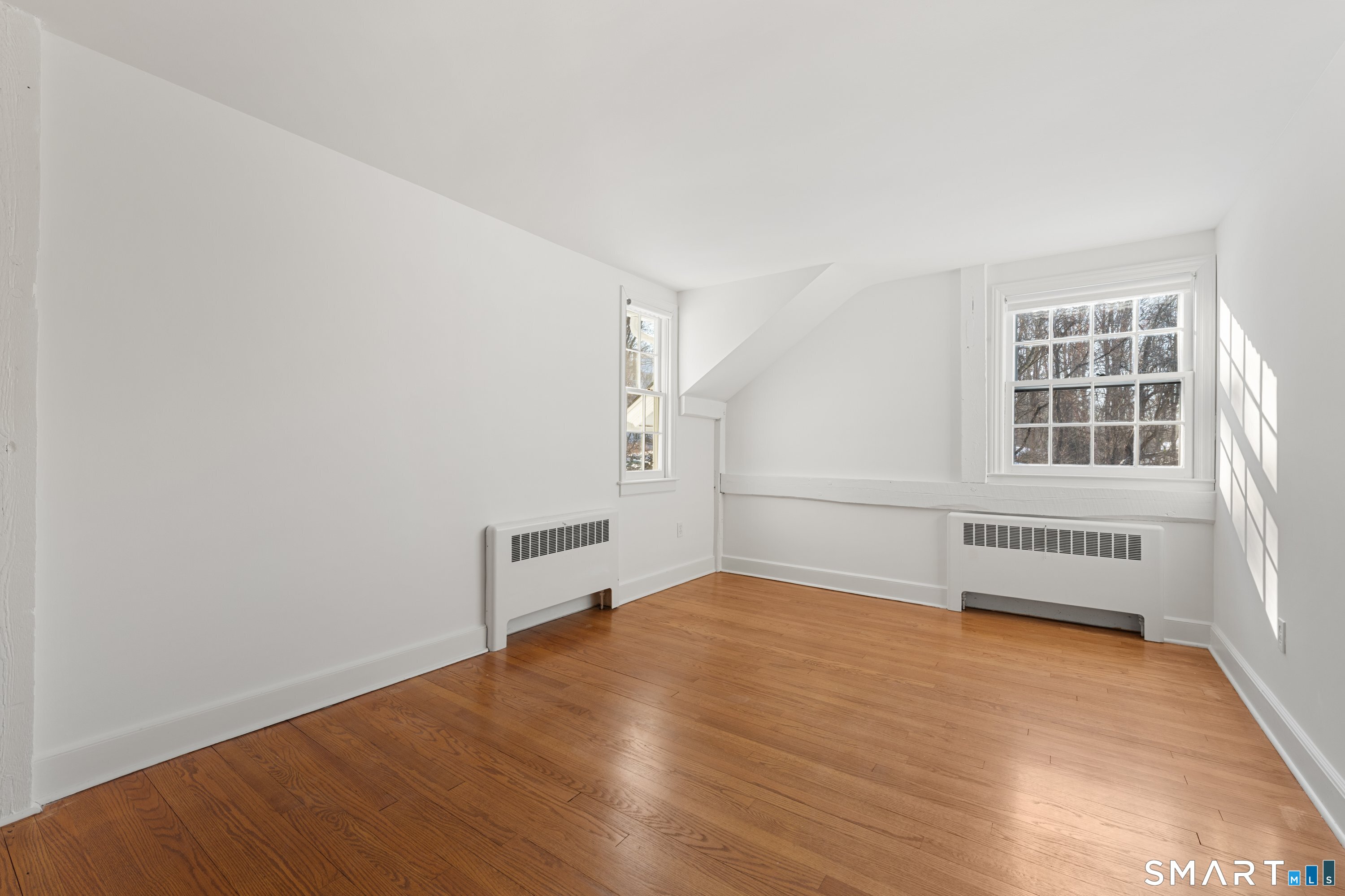 111 Lyons Plain Road Weston, CT 06883 - Photo 11 of 25