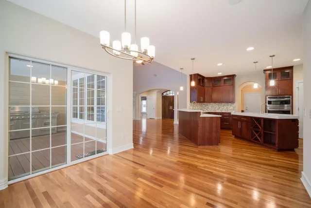 $899,000 | 1348 Stillwater Circle, Mequon, WI 53092