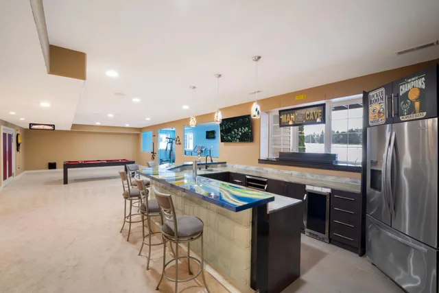 $899,000 | 1348 Stillwater Circle, Mequon, WI 53092