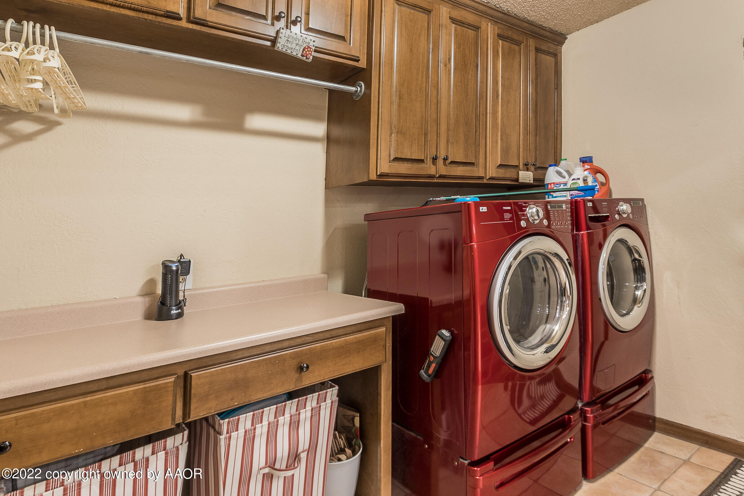 3310 Conner Drive Canyon, TX 79015 - Photo 21 of 24 a utility room with dryer and washer