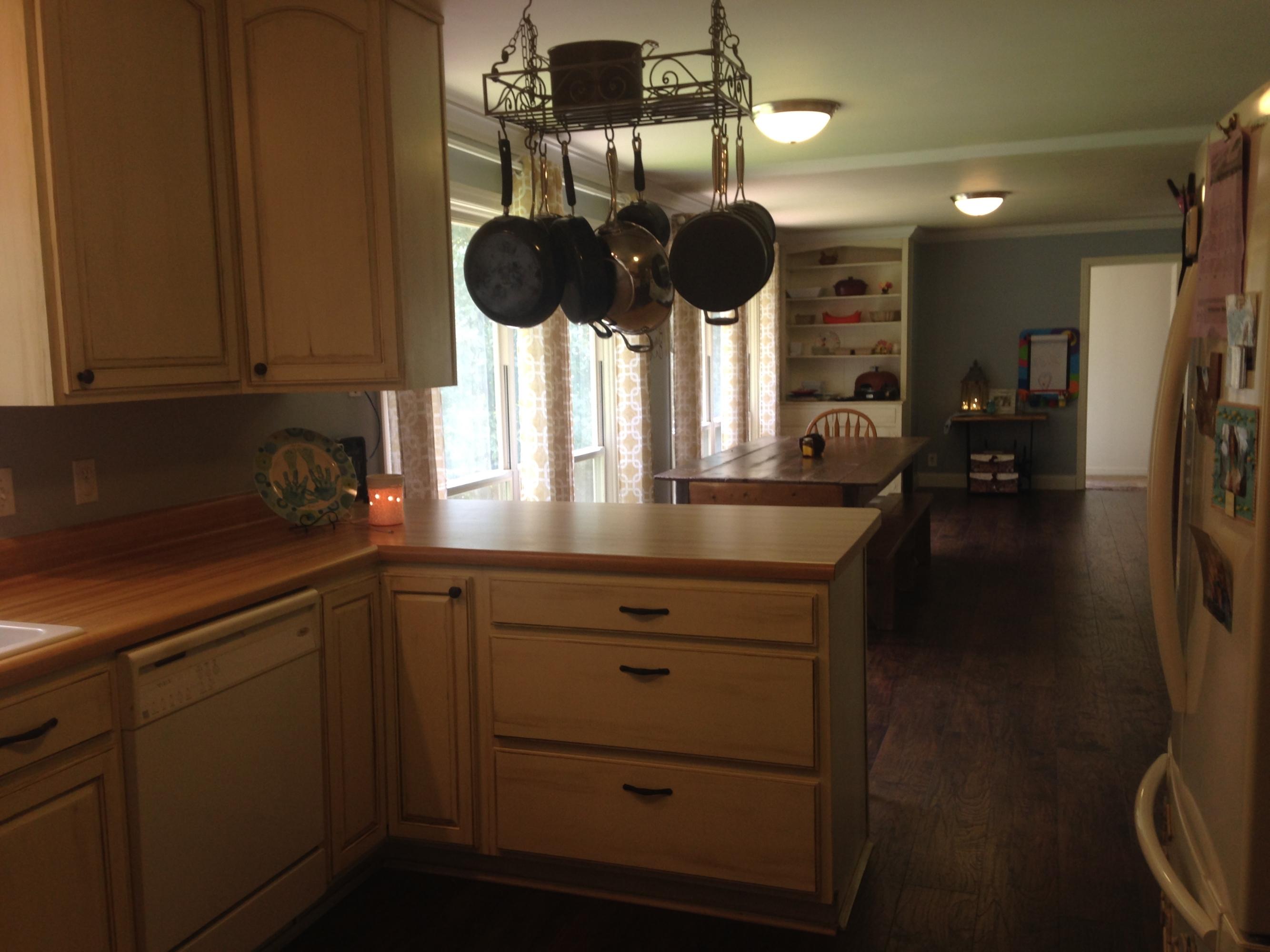 15 Outer Drive Oak Ridge, TN 37830 - Photo 11 of 26 kitchen looking to dining area