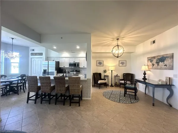 $5,200 | 2720 Cypress Trace Circle, Unit 2928, Naples, FL 34119