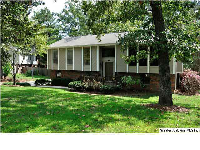 1421 Tropical Lane Alabaster, AL 35007 - Photo 1 of 31