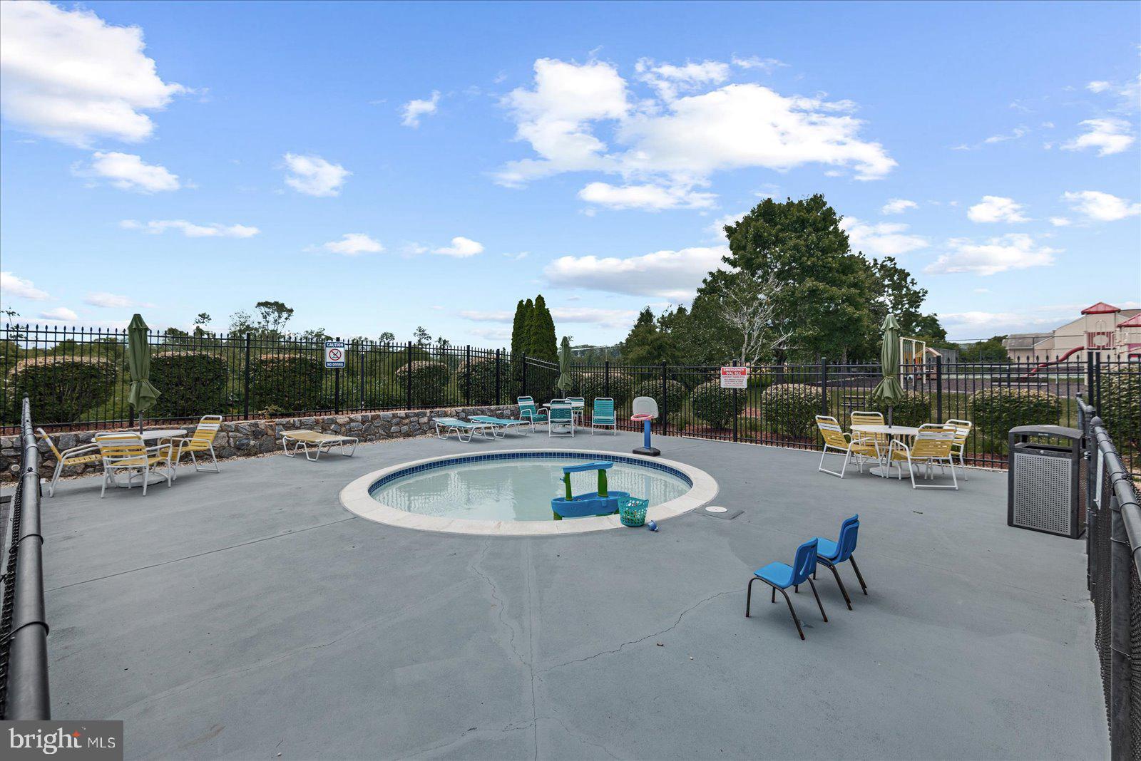 1461 Chesterfield Road Locust Grove, VA 22508 - Photo 54 of 64 Baby pool area