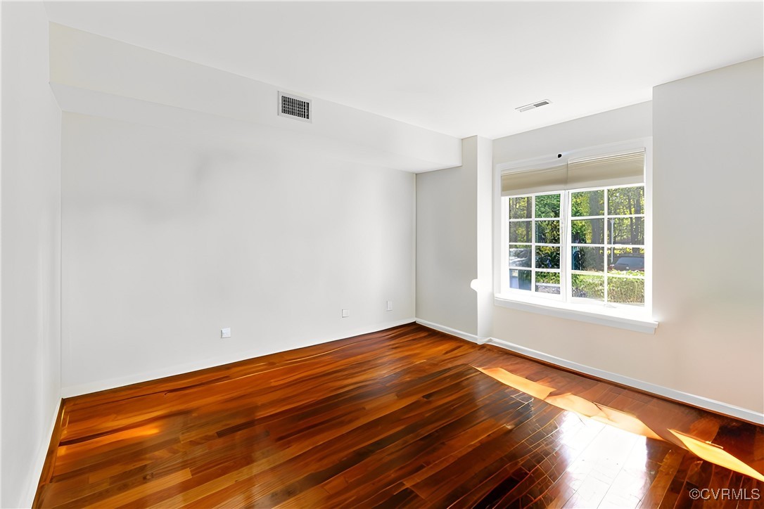 3117 Stony Point Road, Unit B Richmond, VA 23235 - Photo 11 of 29 Downstairs bedroom