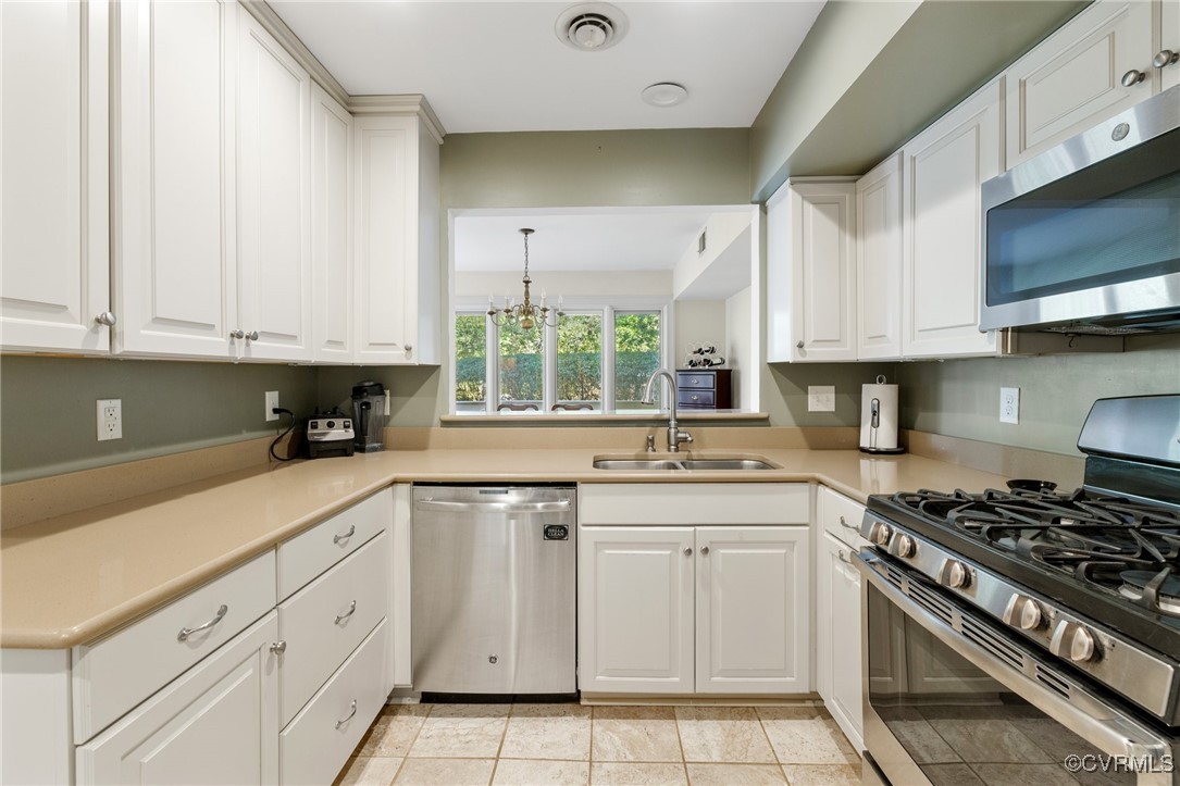 3117 Stony Point Road, Unit B Richmond, VA 23235 - Photo 13 of 29 Gallery Image 13